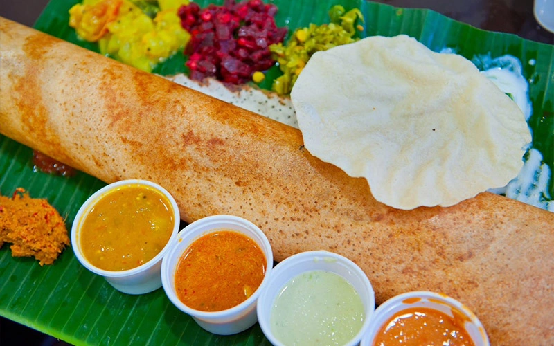 کشف دنیای طعم و عطر: راهنمای کامل بهترین غذاهای هندی کشف دنیای طعم و عطر: راهنمای کامل بهترین غذاهای هندی