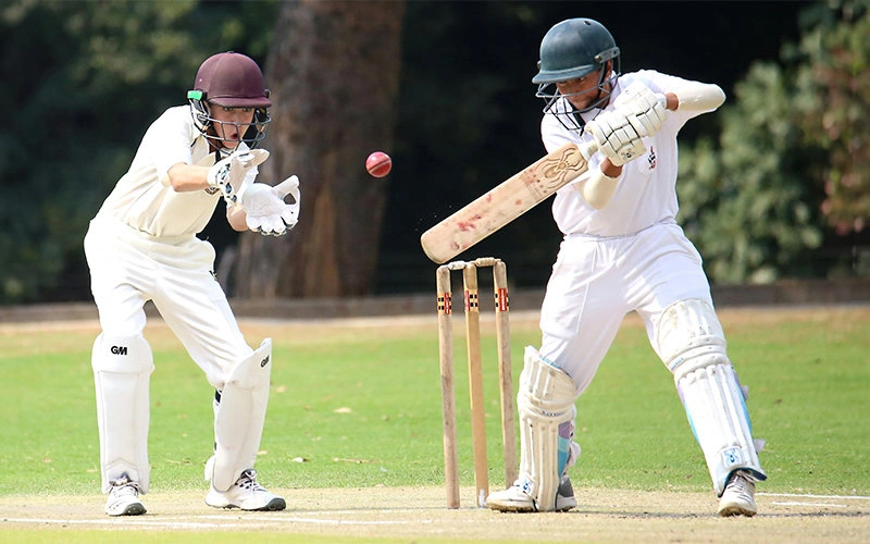 کریکت: راهنمای کامل قوانین، تاریخچه، تیمها و جذابیتهای این ورزش جهانی کریکت: راهنمای کامل قوانین، تاریخچه، تیمها و جذابیتهای این ورزش جهانی