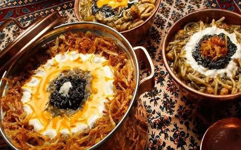 آش افطاری: بهترین دستور پختها و نکات طلایی برای سفره رمضان شما آش افطاری: بهترین دستور پختها و نکات طلایی برای سفره رمضان شما