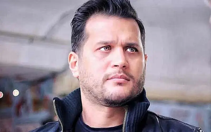 سیاوش خیرابی: بیوگرافی کامل، کارنامه هنری و جدیدترین اخبار سیاوش خیرابی: بیوگرافی کامل، کارنامه هنری و جدیدترین اخبار