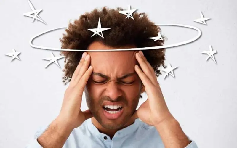 رفع سرگیجه: راهکارهای فوری و درمانهای خانگی موثر برای سرگیجه ناگهانی رفع سرگیجه: راهکارهای فوری و درمانهای خانگی موثر برای سرگیجه ناگهانی