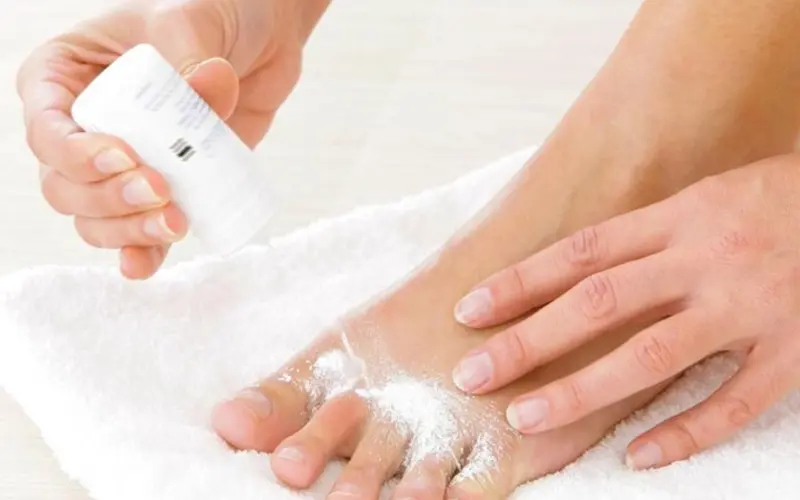 رفع بوی عرق پا: راهکارهای موثر و دائمی رفع بوی عرق پا: راهکارهای موثر و دائمی