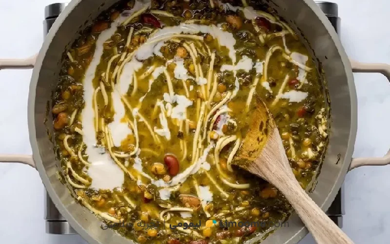 طرز تهیه آش رشته: راهنمای کامل پخت یک آش خوشمزه و جاافتاده طرز تهیه آش رشته: راهنمای کامل پخت یک آش خوشمزه و جاافتاده