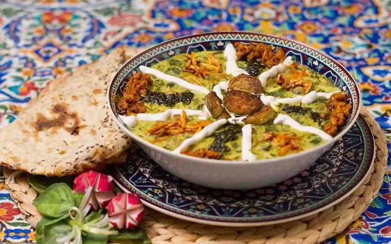 انواع آش ایرانی: طرز تهیه و فوت و فن پخت بهترین آشها برای هر سلیقه انواع آش ایرانی: طرز تهیه و فوت و فن پخت بهترین آشها برای هر سلیقه