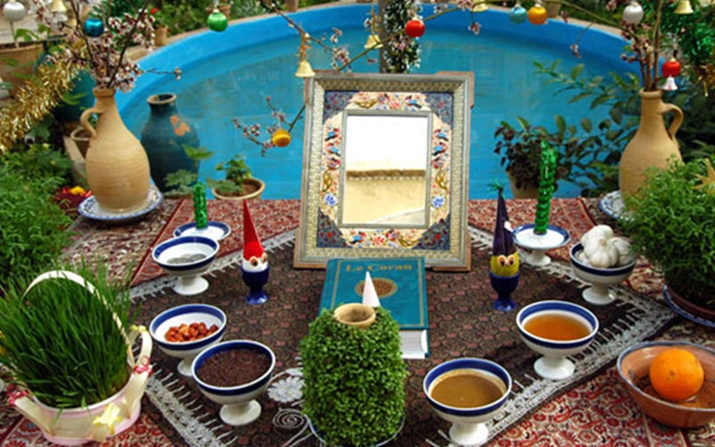 عید نوروز: سفری به دل سنتها، فلسفه و آیینهای کهن ایرانی عید نوروز: سفری به دل سنتها، فلسفه و آیینهای کهن ایرانی