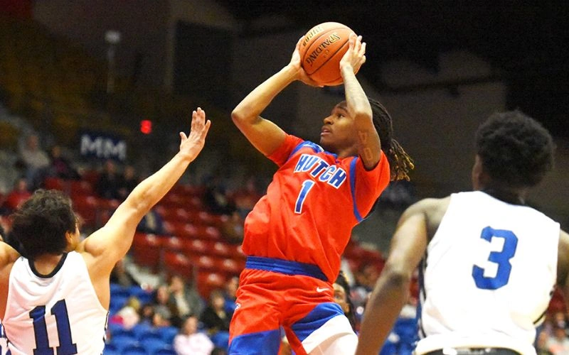 آموزش بسکتبال: ۷ تکنیک‌ ضروری دریبل زدن حرفه‌ای‌ها (ویژه مبتدی تا پیشرفته)