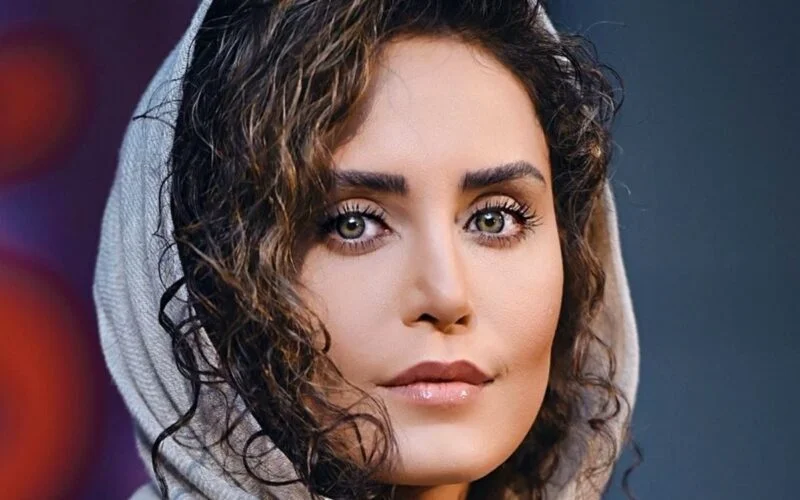 بیوگرافی الناز شاکردوست: زندگی‌نامه، فیلم‌شناسی و حقایق جالب